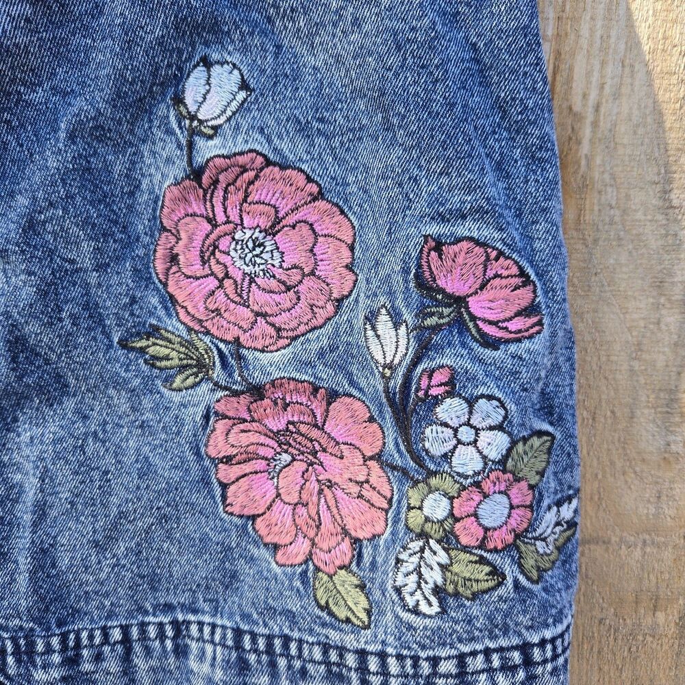 Francesca's Blue Rain Denim Skirt Embroidered Mini Size XS Y2K 90s Retro NWT - Picture 4 of 8